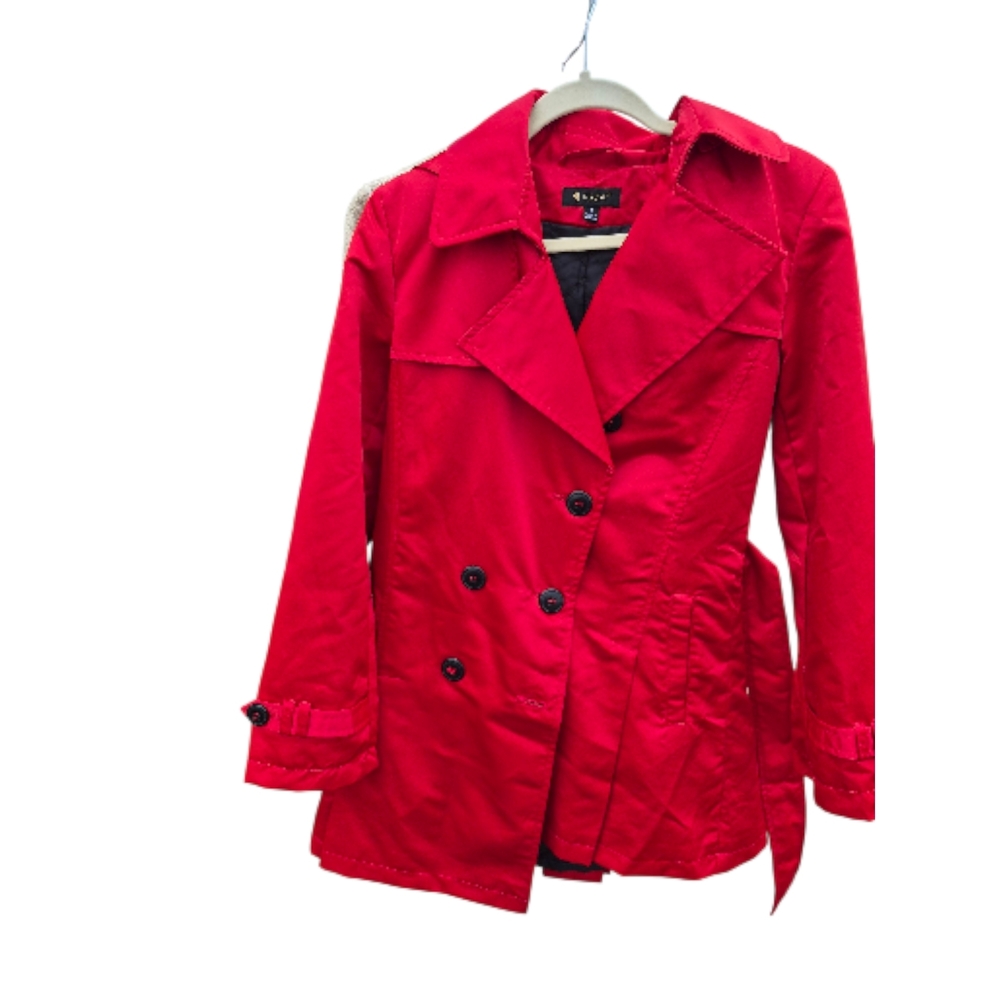 Chic Red Double-Breasted Women's Blazer